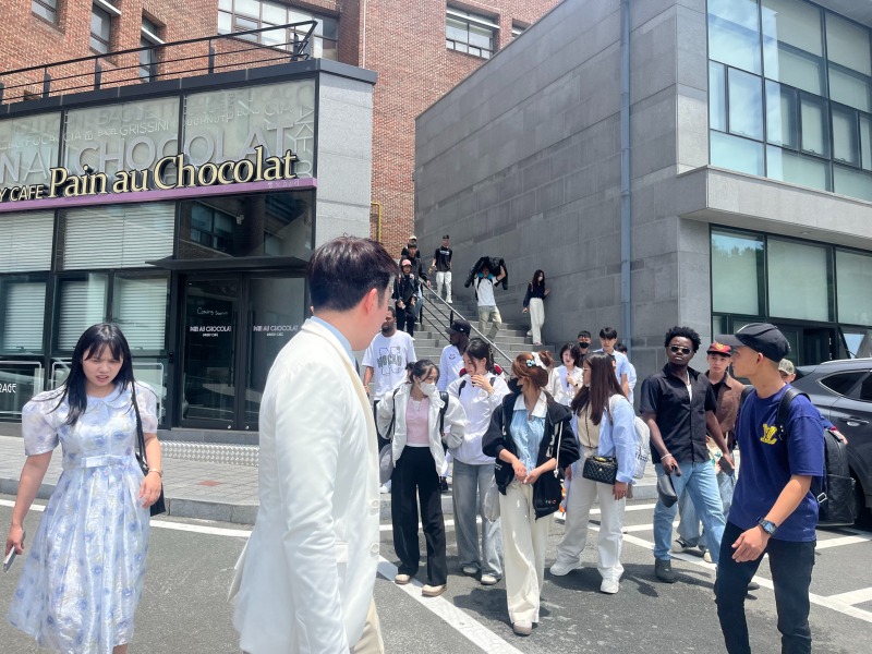 KakaoTalk_20250626_114211047_05.jpg